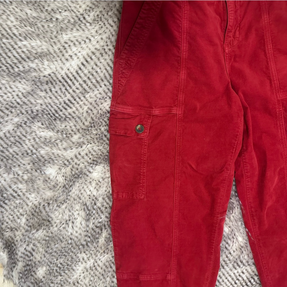 By Anthropologie Utility Barrel Leg Pants Size 6  Red Cargo Pocket - Picture 5 of 15